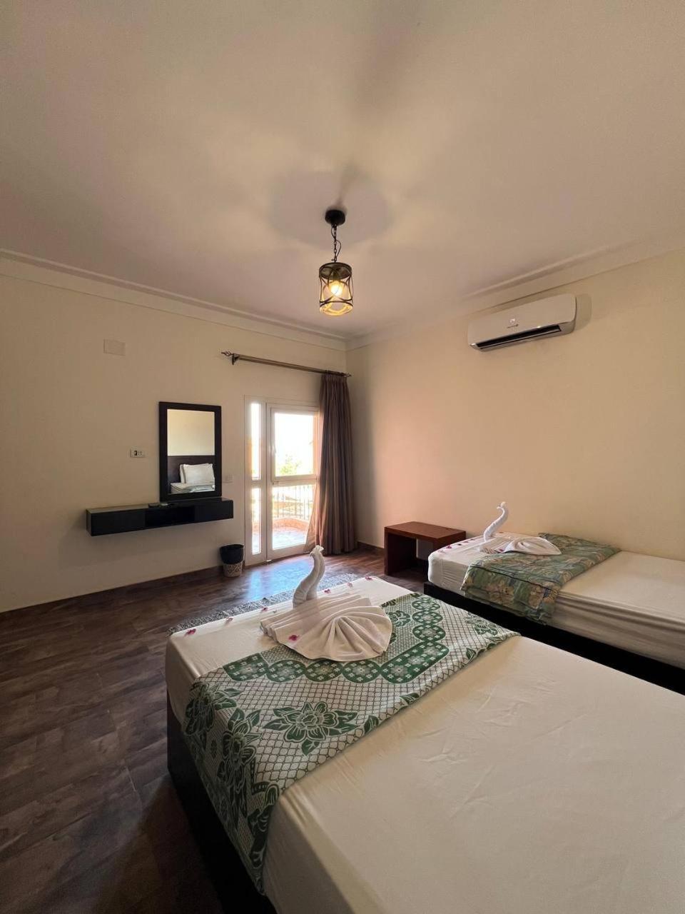 עיין סוחנה Duplex Villa מראה חיצוני תמונה